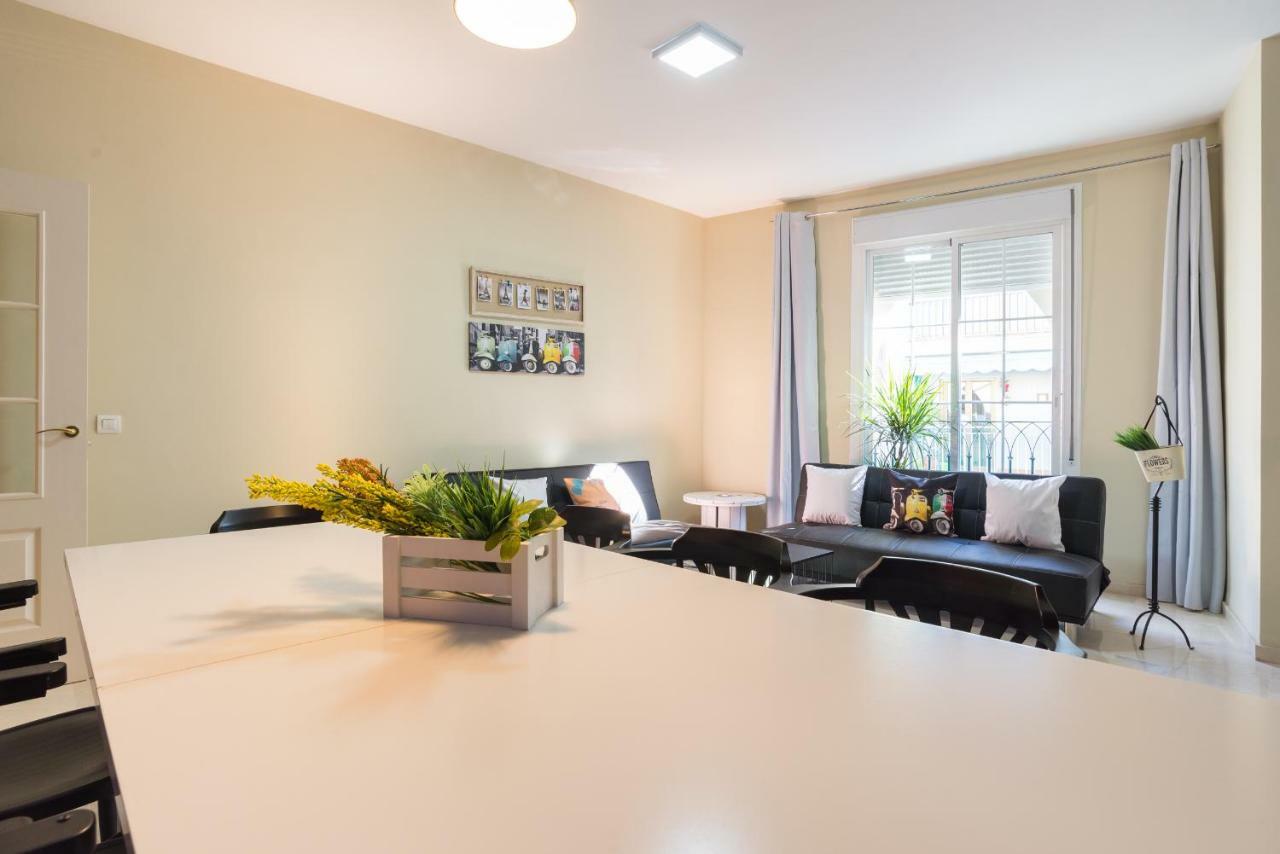 Gr2-Large Groups Apt-Walking Distance To Old Town Málaga Exterior foto